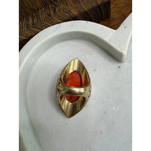 Gold Tone Orange Marquise Resin Rhinestone Leaf Engraved Statement Ring Size 7.5 - Picture 4 of 10